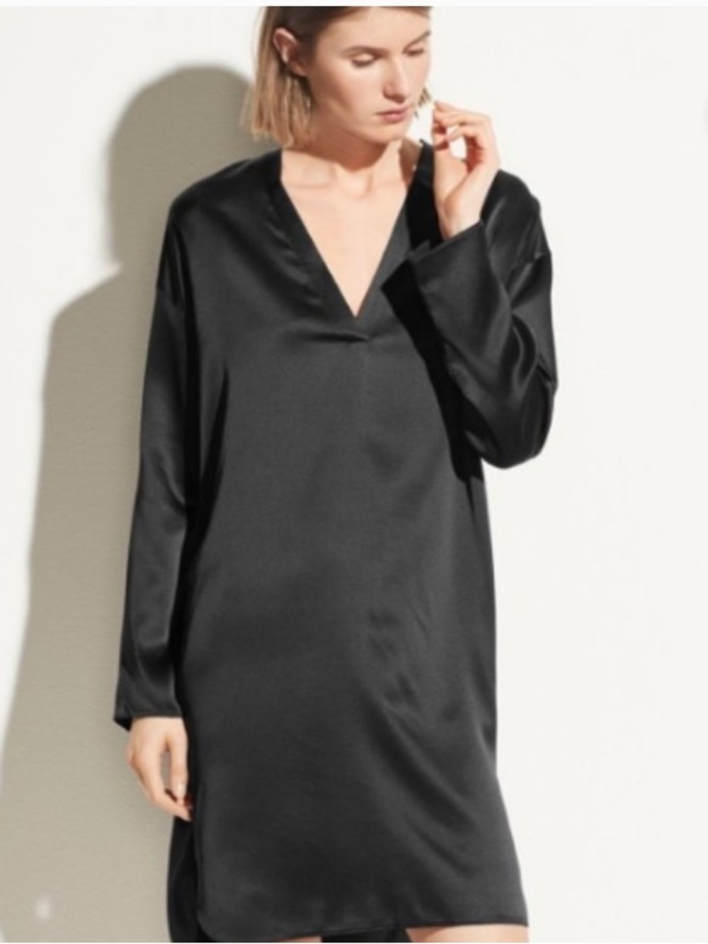Vince Women’s Long Sleeve V-Neck Dress in Dark Gray